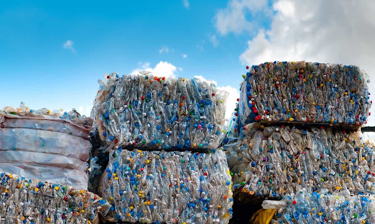 Plastic recycling bales