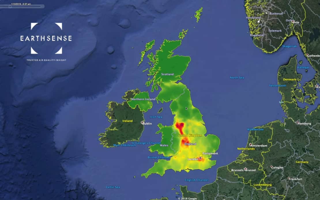 A heatmap of the United Kingdom and surrounding areas shows varying levels of air pollution, with the highest concentrations in central and southern England. EarthSense logo is visible.